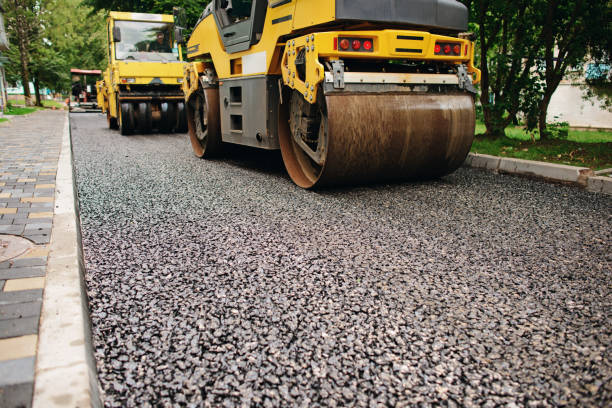 Best Driveway Paving Contractor  in Manteno, IL